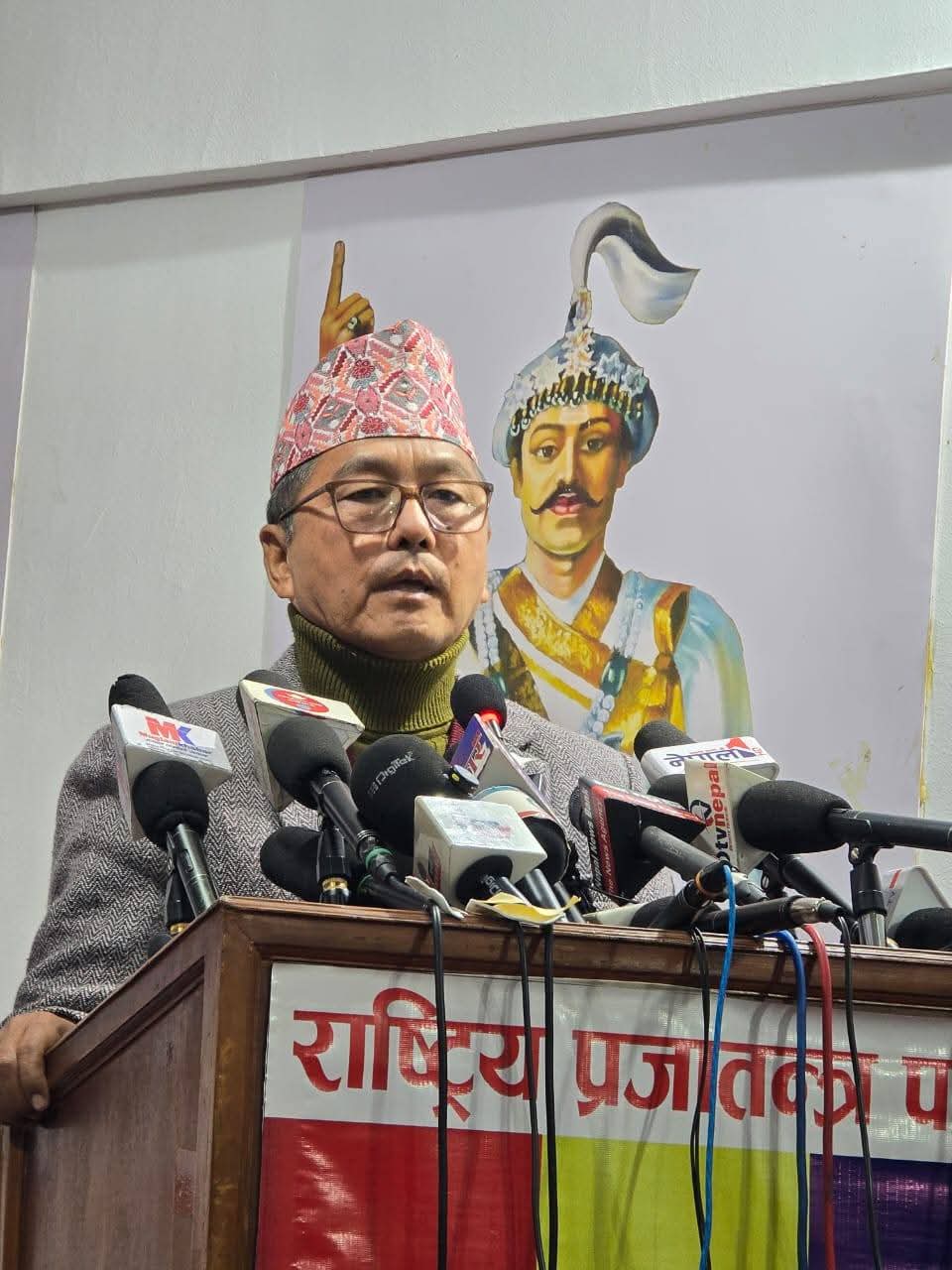 प्रशासनको निषेधाज्ञामाथि राजेन्द्र लिङ्देनको प्रश्न: चुनाव विथोलिन नदिन कि आफैँ बिथोल्न ?